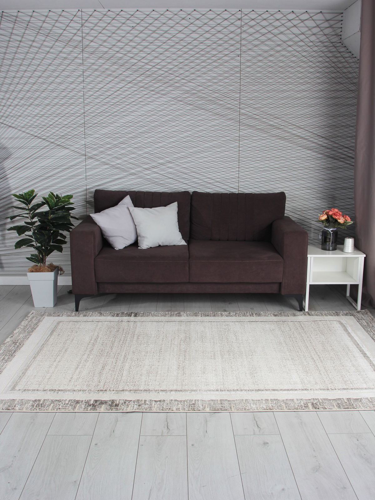 Ковер LILY / 9317A - S.WHITE / P.VIZON